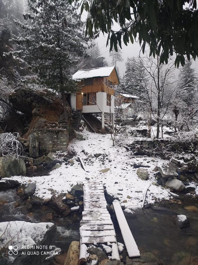 Moksha - By The River Villa Jibhi Esterno foto